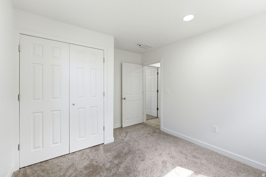 1614 W SUNSET AVE West Valley City, UT 84119