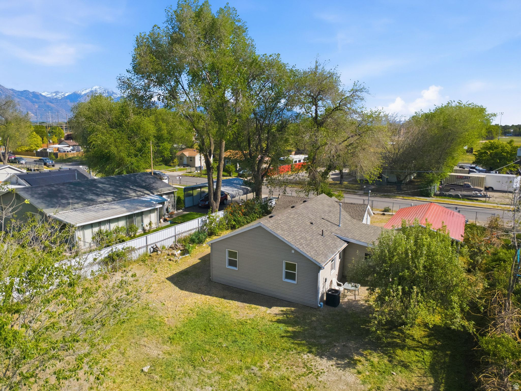 1614 W SUNSET AVE West Valley City, UT 84119