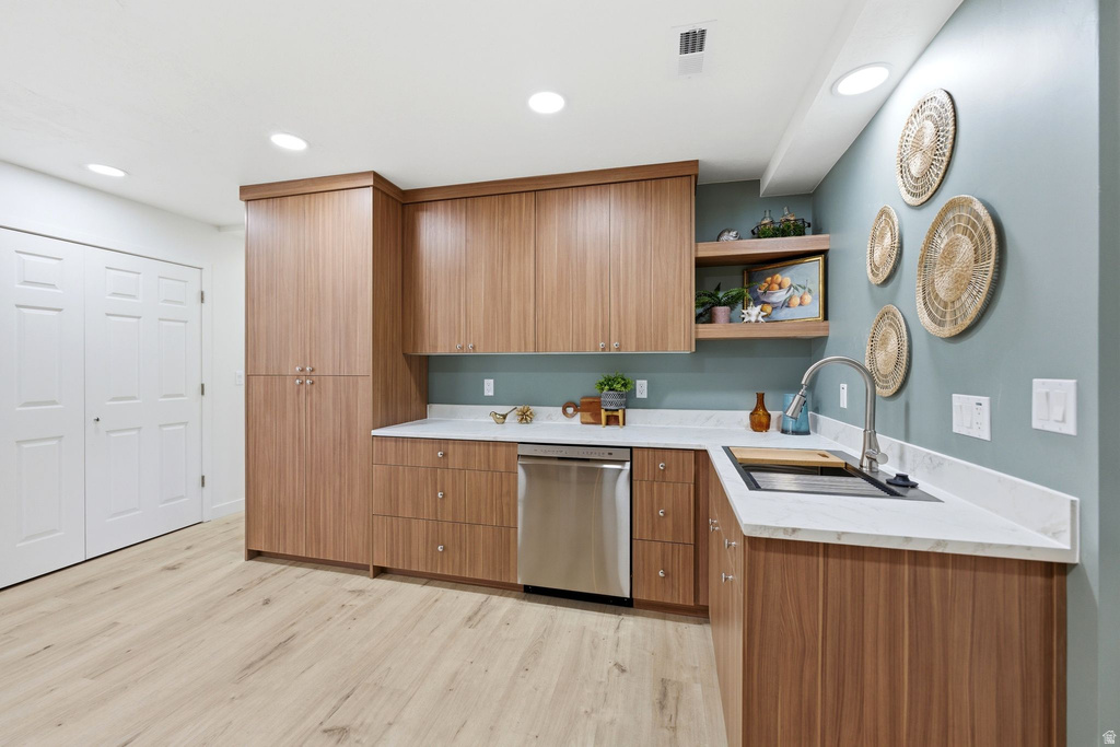 1614 W SUNSET AVE West Valley City, UT 84119