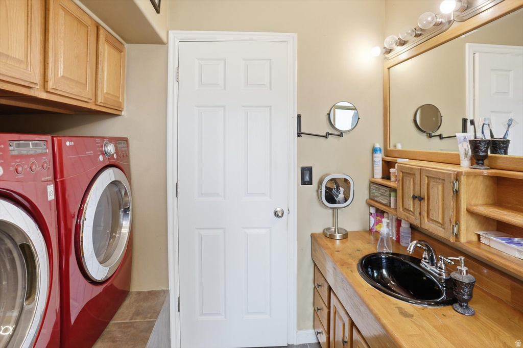 4931 S 2825 W Roy, UT 84067