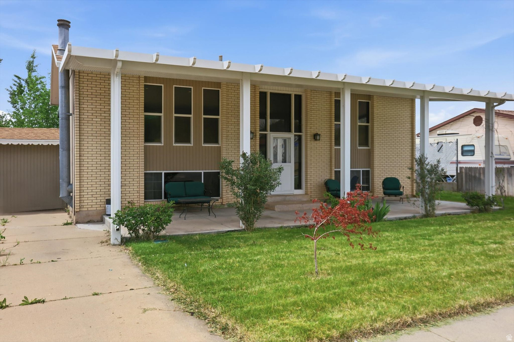 4931 S 2825 W Roy, UT 84067