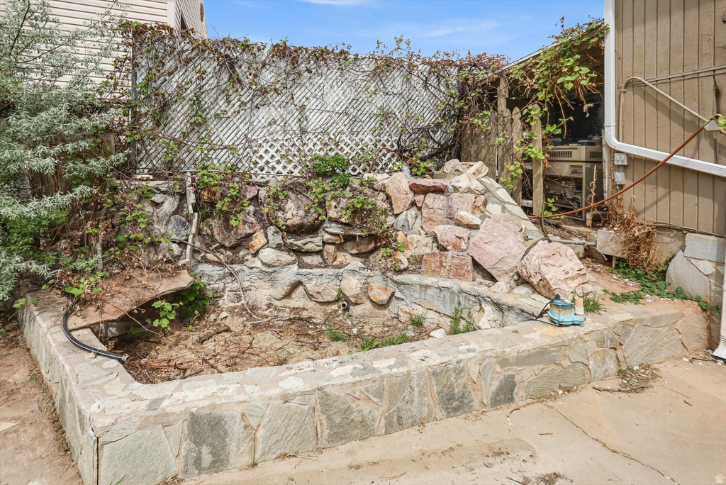 4931 S 2825 W Roy, UT 84067