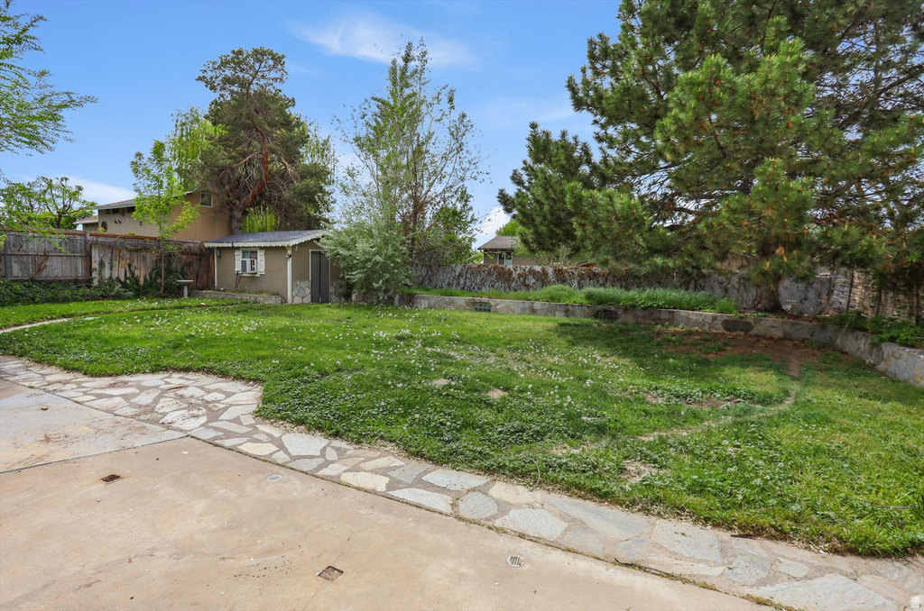 4931 S 2825 W Roy, UT 84067