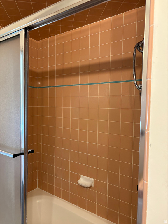 1779 E MOORDALE LN Holladay, UT 84117