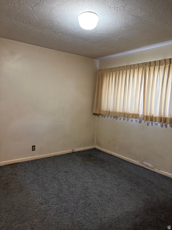 1779 E MOORDALE LN Holladay, UT 84117