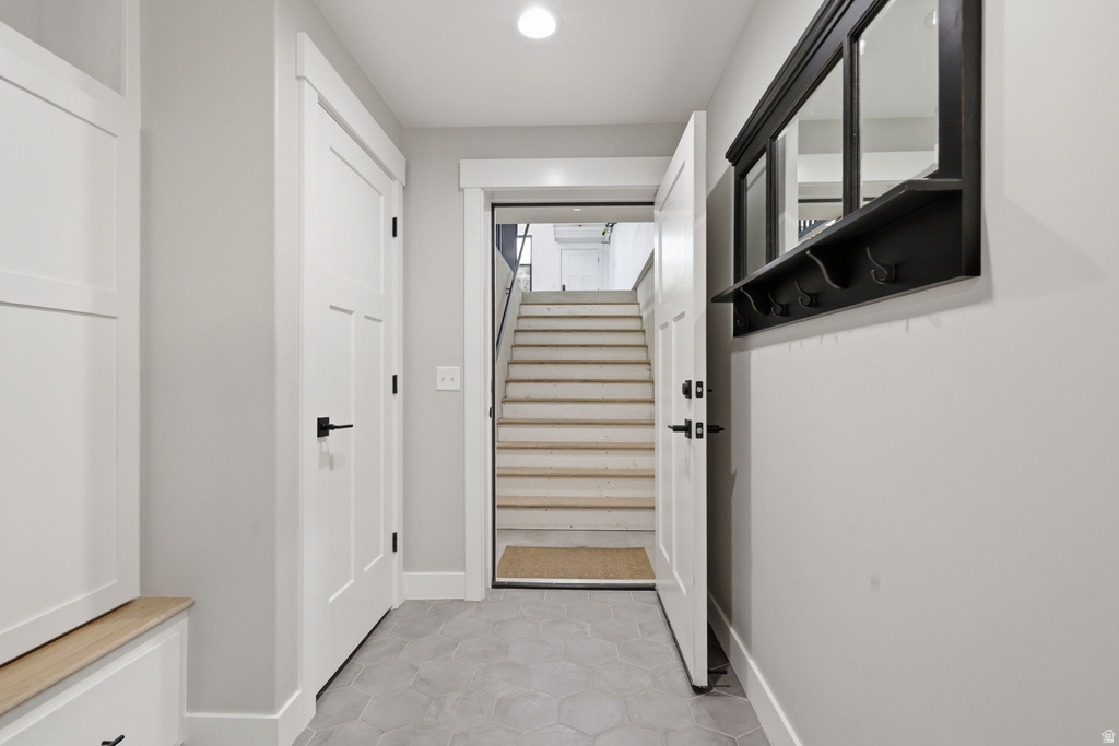 1924 W PEARL PARK CIR Kaysville, UT 84037