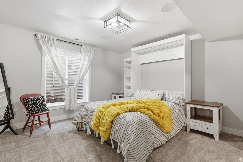 1924 W PEARL PARK CIR Kaysville, UT 84037