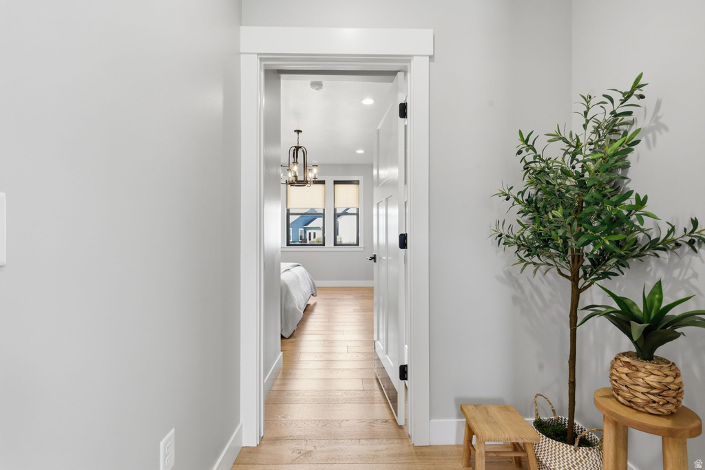 1924 W PEARL PARK CIR Kaysville, UT 84037