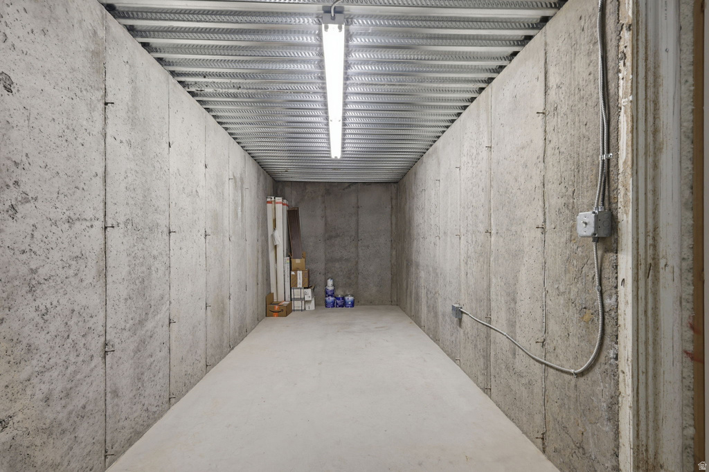 1924 W PEARL PARK CIR Kaysville, UT 84037