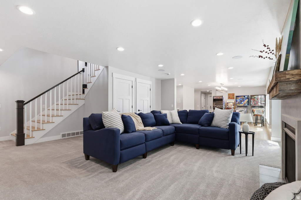 1924 W PEARL PARK CIR Kaysville, UT 84037