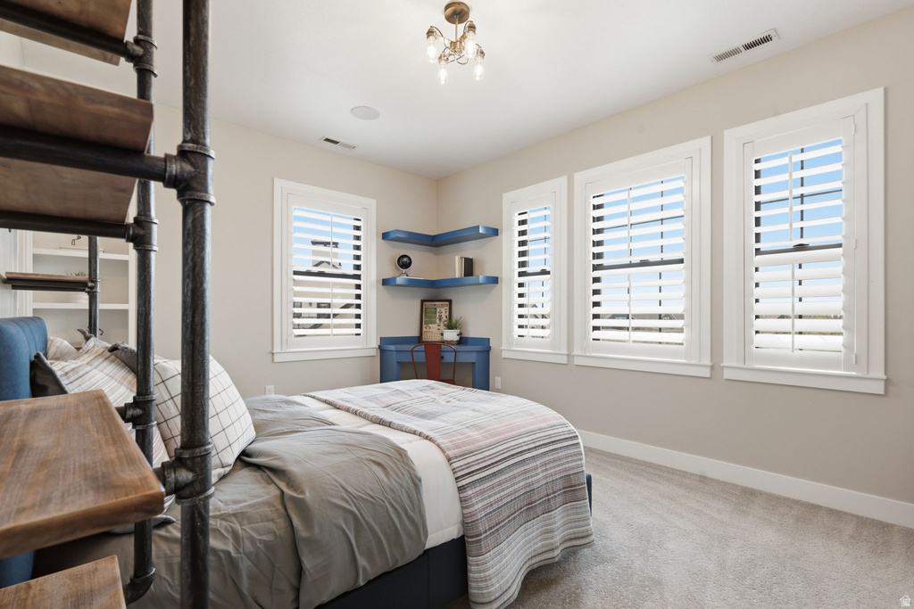 1924 W PEARL PARK CIR Kaysville, UT 84037