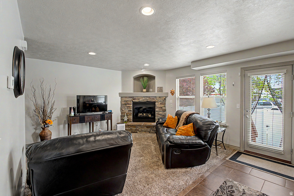 266 E TWIN BRIDGES LN Midvale, UT 84047