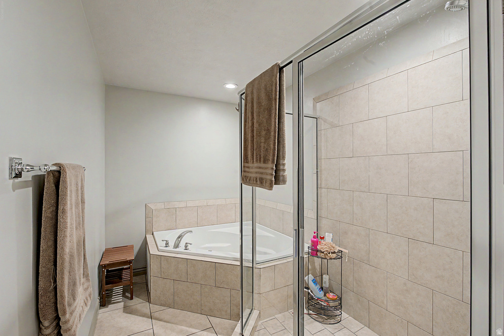 266 E TWIN BRIDGES LN Midvale, UT 84047