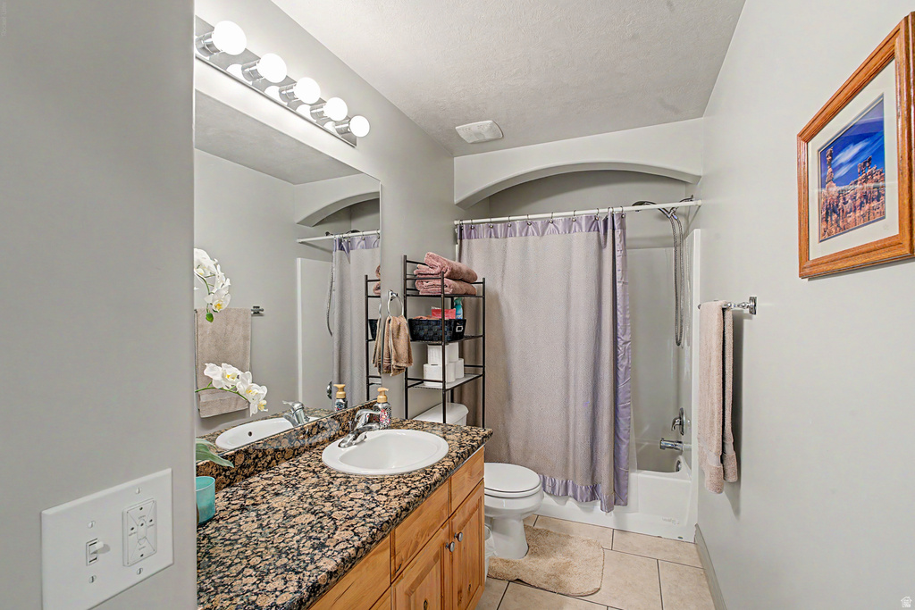 266 E TWIN BRIDGES LN Midvale, UT 84047