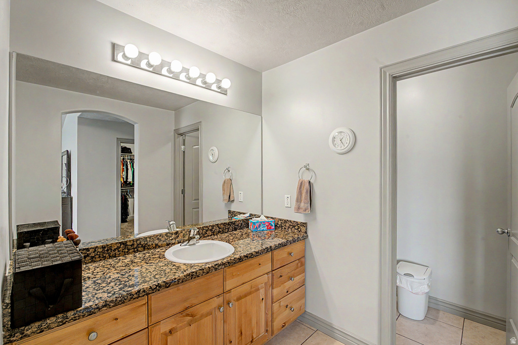 266 E TWIN BRIDGES LN Midvale, UT 84047