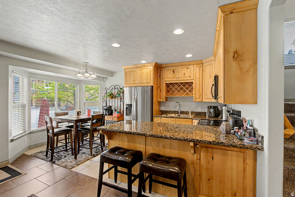 266 E TWIN BRIDGES LN Midvale, UT 84047