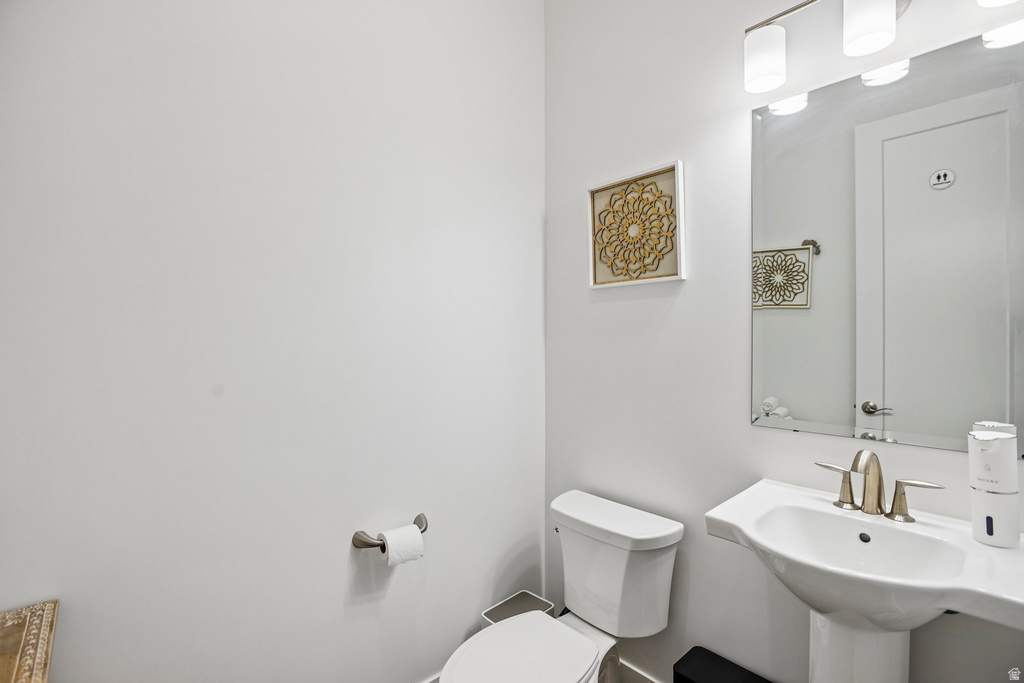 14907 S THORNTREE LN Herriman, UT 84096