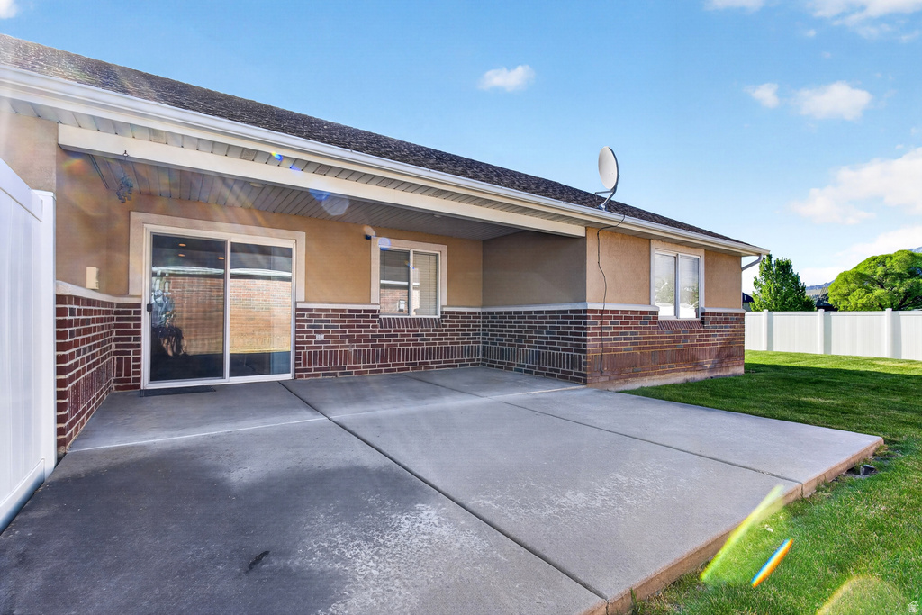 2465 N DORCHESTER AVE Harrisville, UT 84414