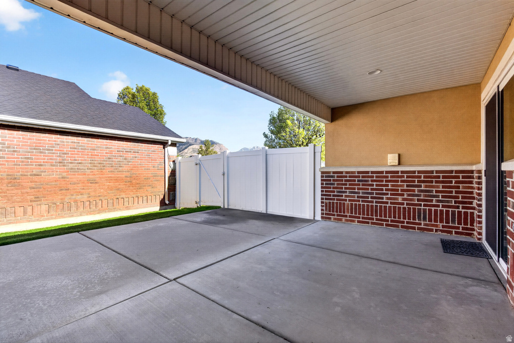 2465 N DORCHESTER AVE Harrisville, UT 84414