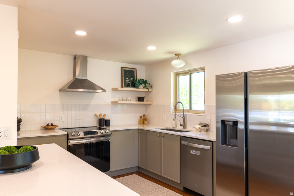 4851 S COLONY DR Salt Lake City, UT 84117