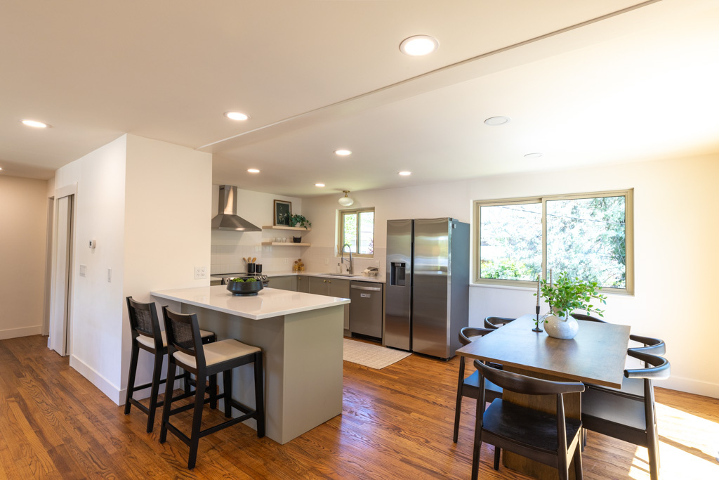 4851 S COLONY DR Salt Lake City, UT 84117