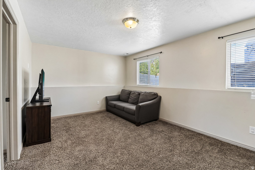 2896 W 6000 S Roy, UT 84067