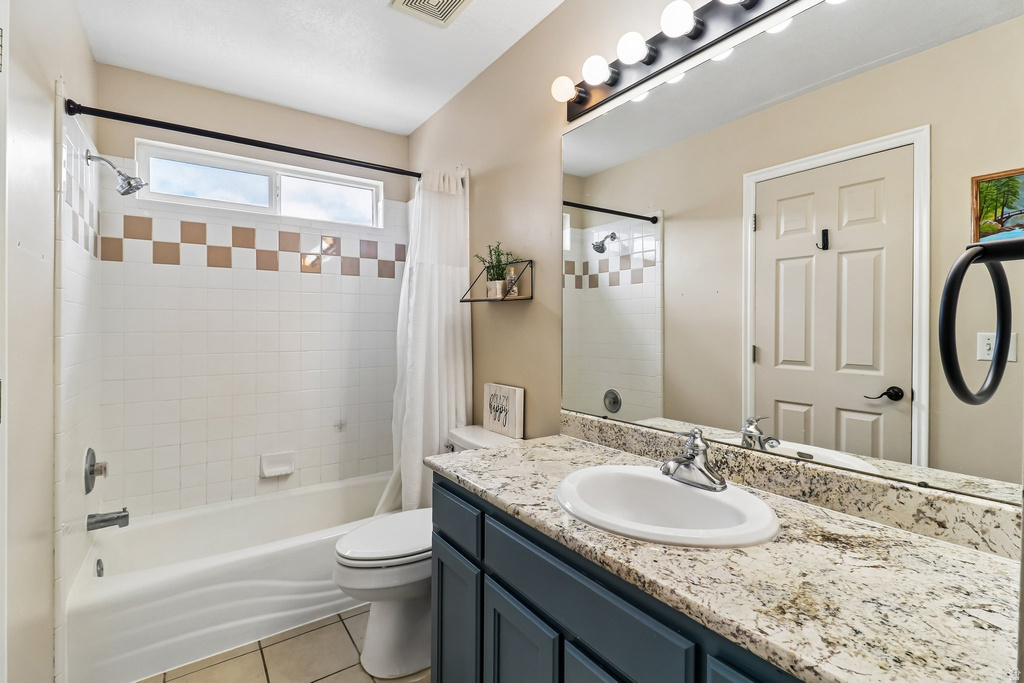 2896 W 6000 S Roy, UT 84067