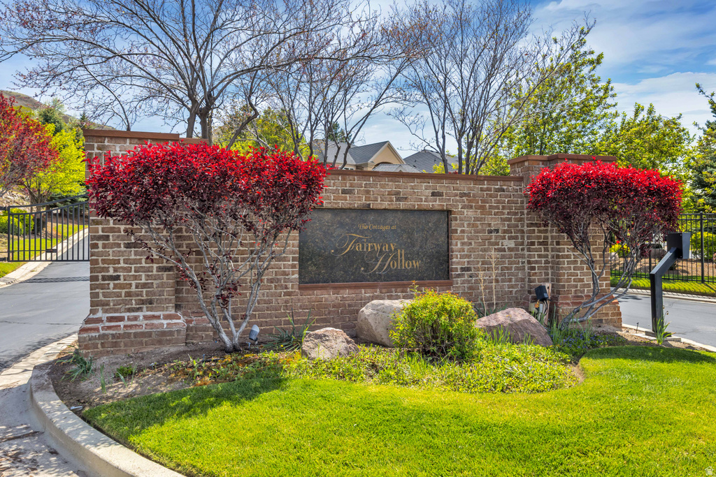 1566 E FAIRWAY RIDGE RD Draper, UT 84020