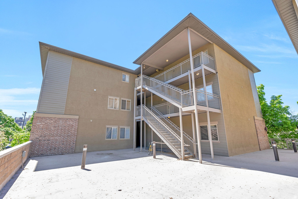 67 E 200 N #101 Provo, UT 84606