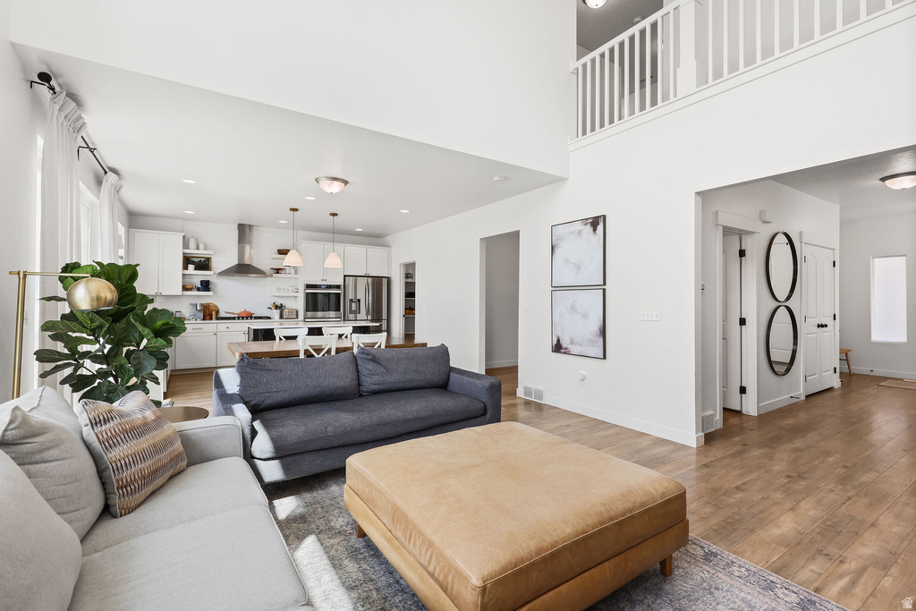 5197 N FOLKSTONE DR Eagle Mountain, UT 84005