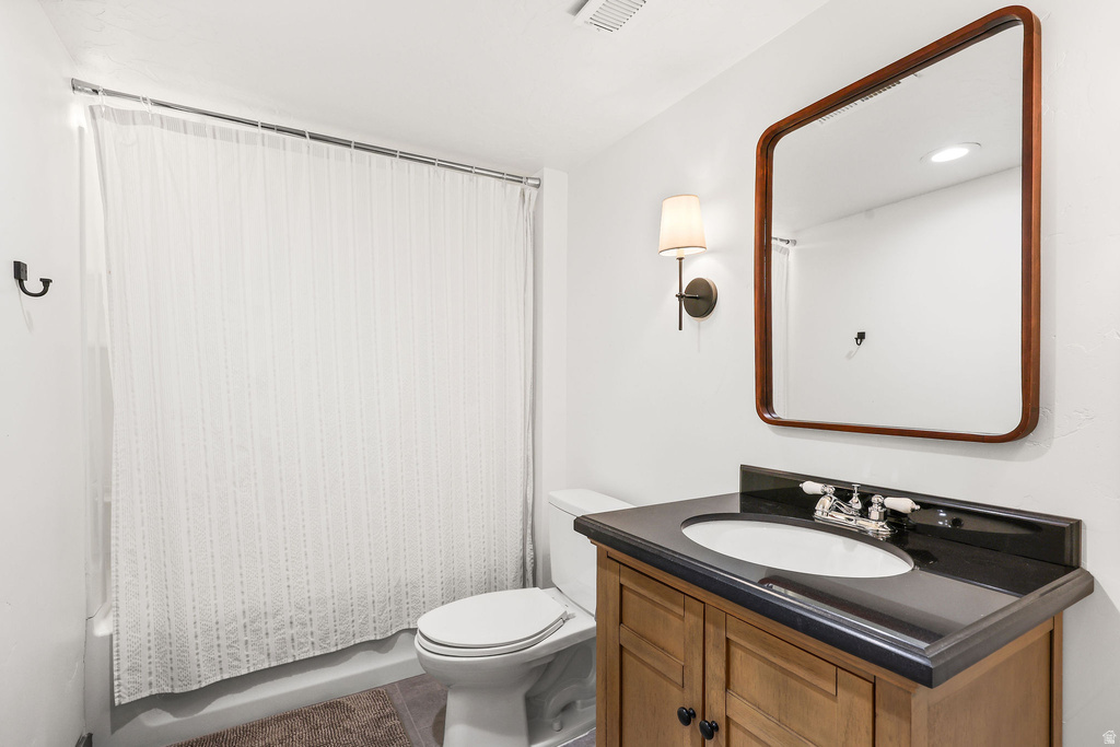 5197 N FOLKSTONE DR Eagle Mountain, UT 84005