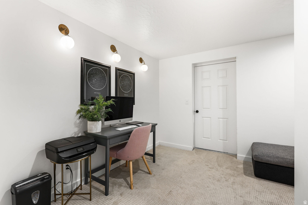 5197 N FOLKSTONE DR Eagle Mountain, UT 84005