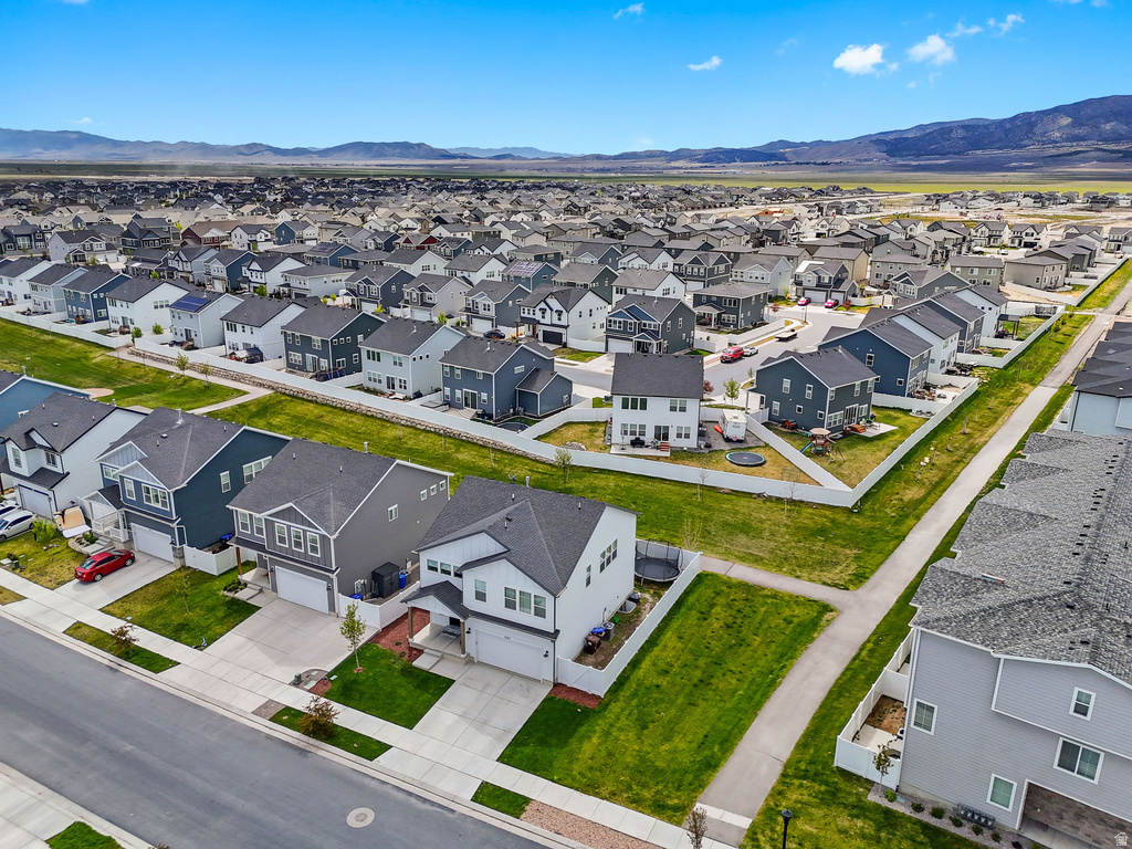 5197 N FOLKSTONE DR Eagle Mountain, UT 84005