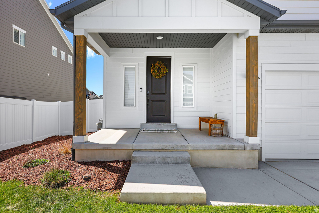 5197 N FOLKSTONE DR Eagle Mountain, UT 84005