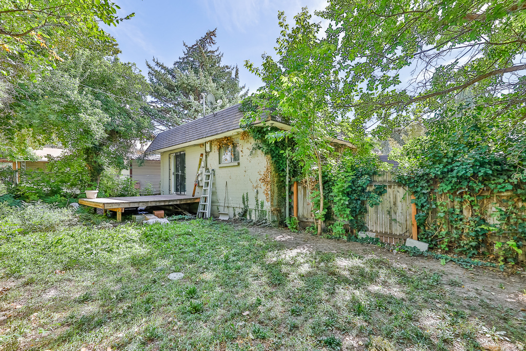 1219 E KENSINGTON AVE Salt Lake City, UT 84105