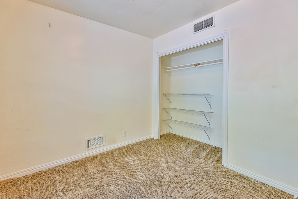 1219 E KENSINGTON AVE Salt Lake City, UT 84105