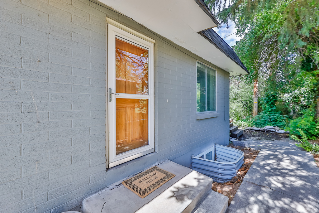 1219 E KENSINGTON AVE Salt Lake City, UT 84105