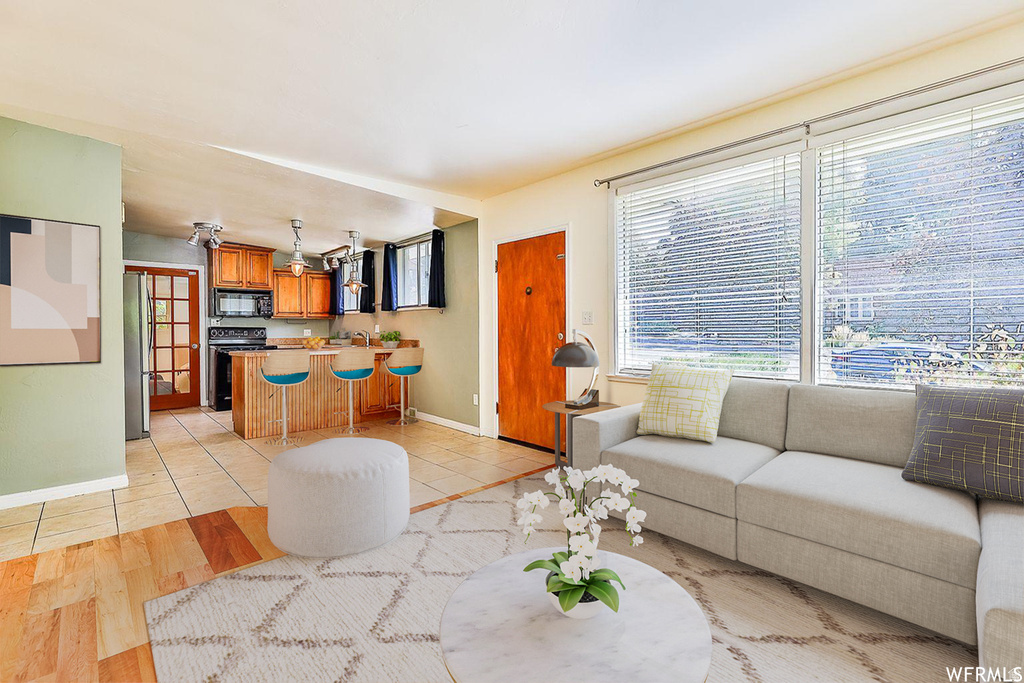 1219 E KENSINGTON AVE Salt Lake City, UT 84105