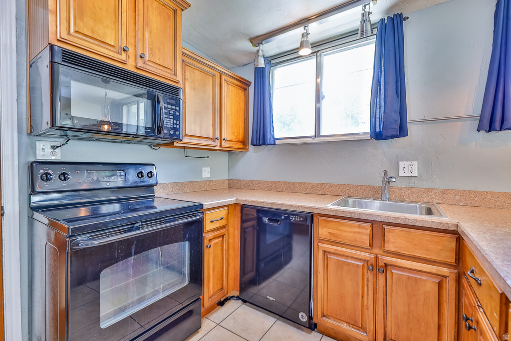 1219 E KENSINGTON AVE Salt Lake City, UT 84105