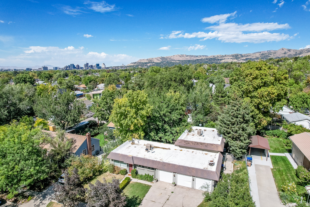 1219 E KENSINGTON AVE Salt Lake City, UT 84105