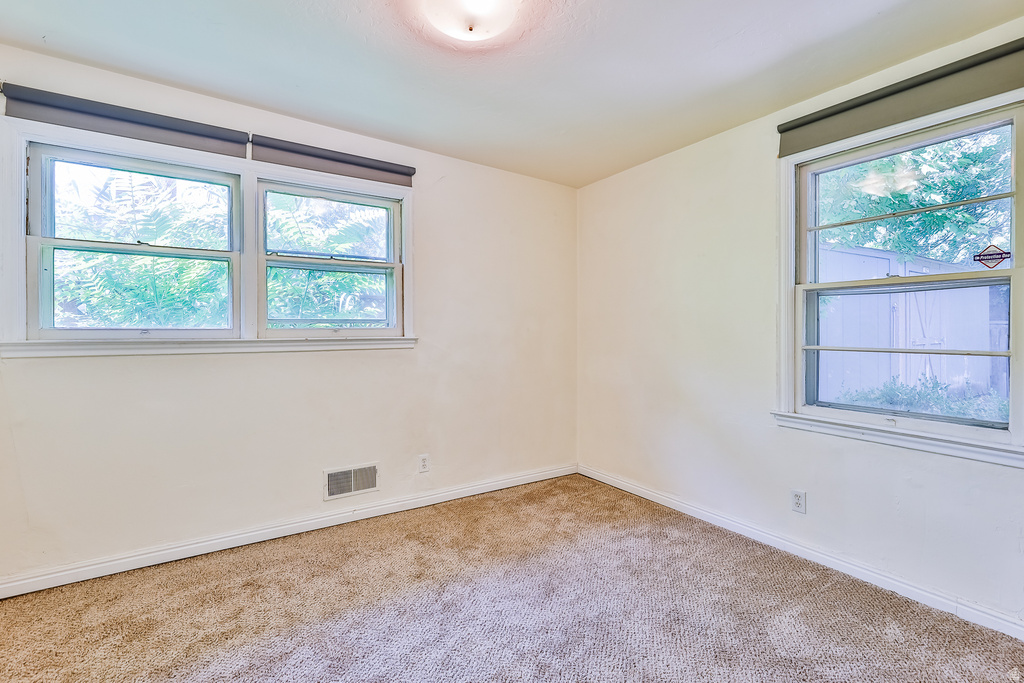 1219 E KENSINGTON AVE Salt Lake City, UT 84105