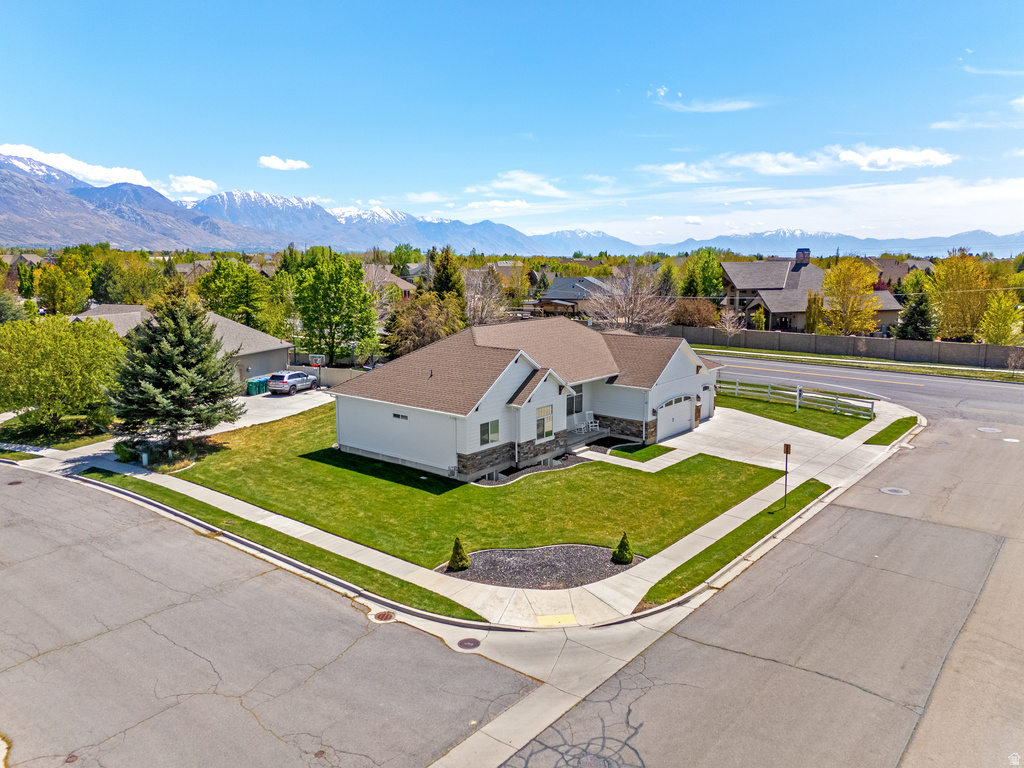 10416 N CANTERBURY DR Highland, UT 84003