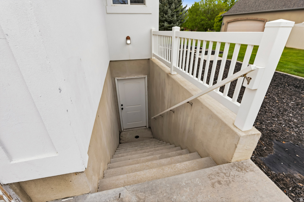 10416 N CANTERBURY DR Highland, UT 84003