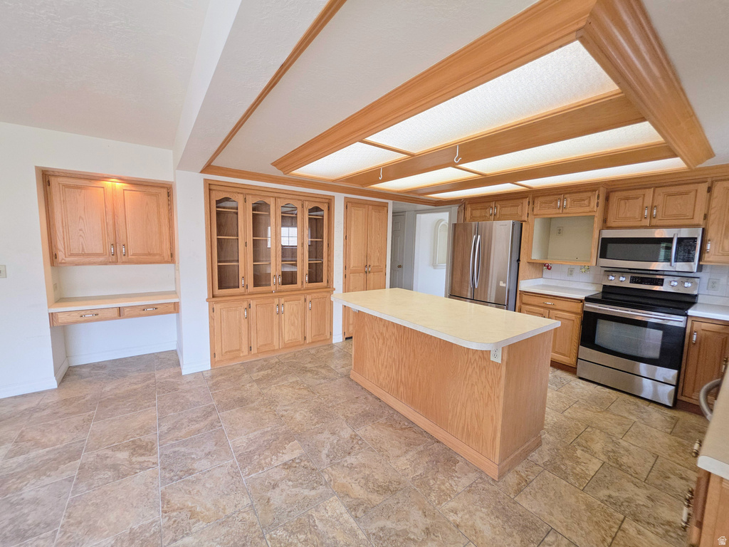 1094 E LOCH LOMOND WAY Millcreek, UT 84117