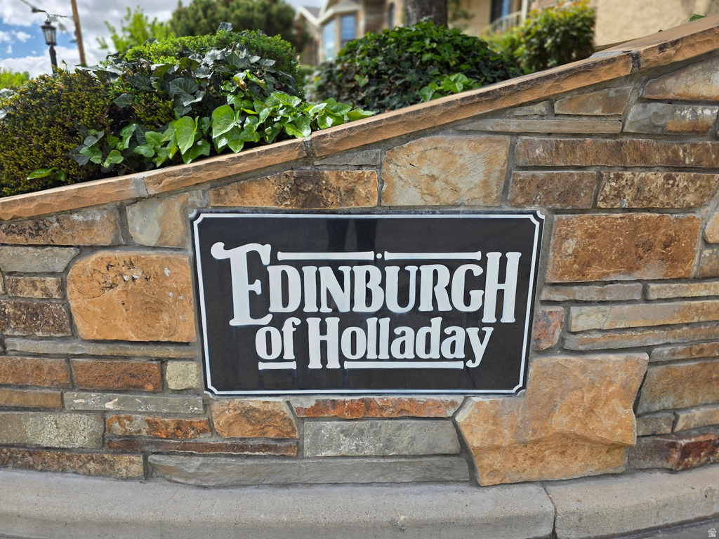 1094 E LOCH LOMOND WAY Millcreek, UT 84117