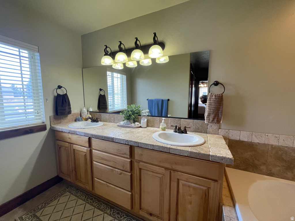 2054 COTTAGE LN Garden City, UT 84028