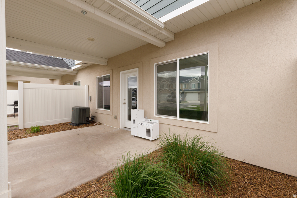 2373 W HOWARD ST West Haven, UT 84401