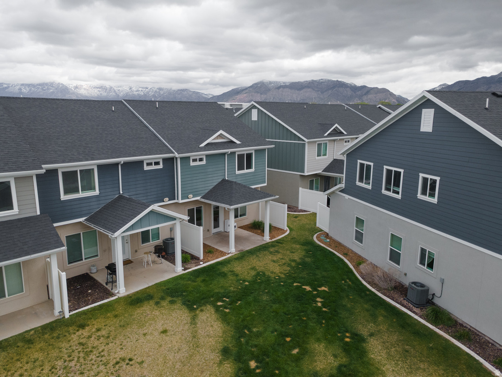 2373 W HOWARD ST West Haven, UT 84401