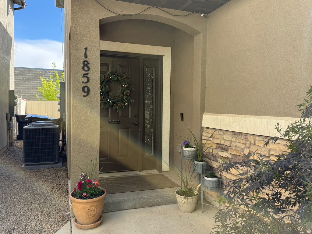 1859 W 2300 S Woods Cross, UT 84087