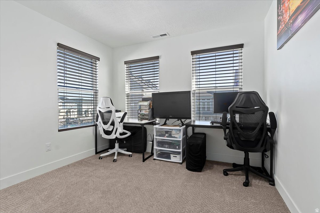 11764 S LEANDER DR South Jordan, UT 84009